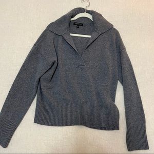 Banana Republic 100% cashmere sweater